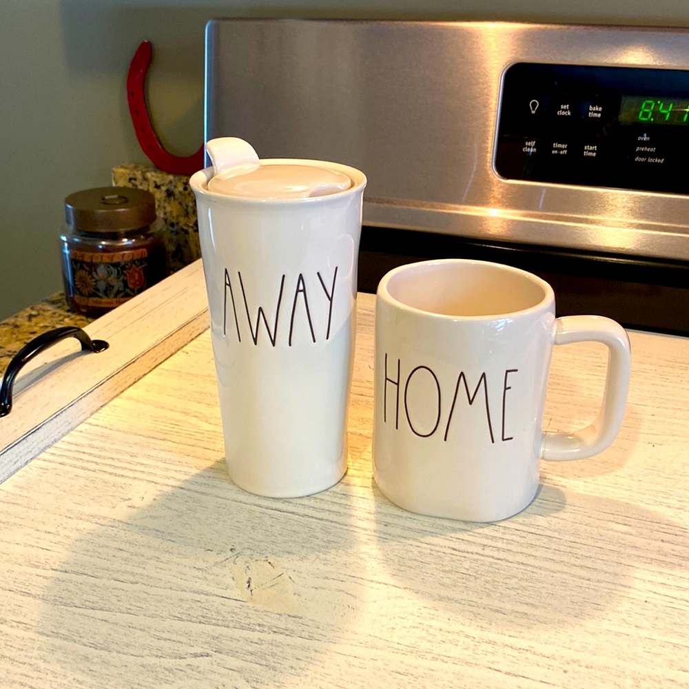 ☕️RAE DUNN - Coffee Mug Set “HOME & AWAY” Mugs